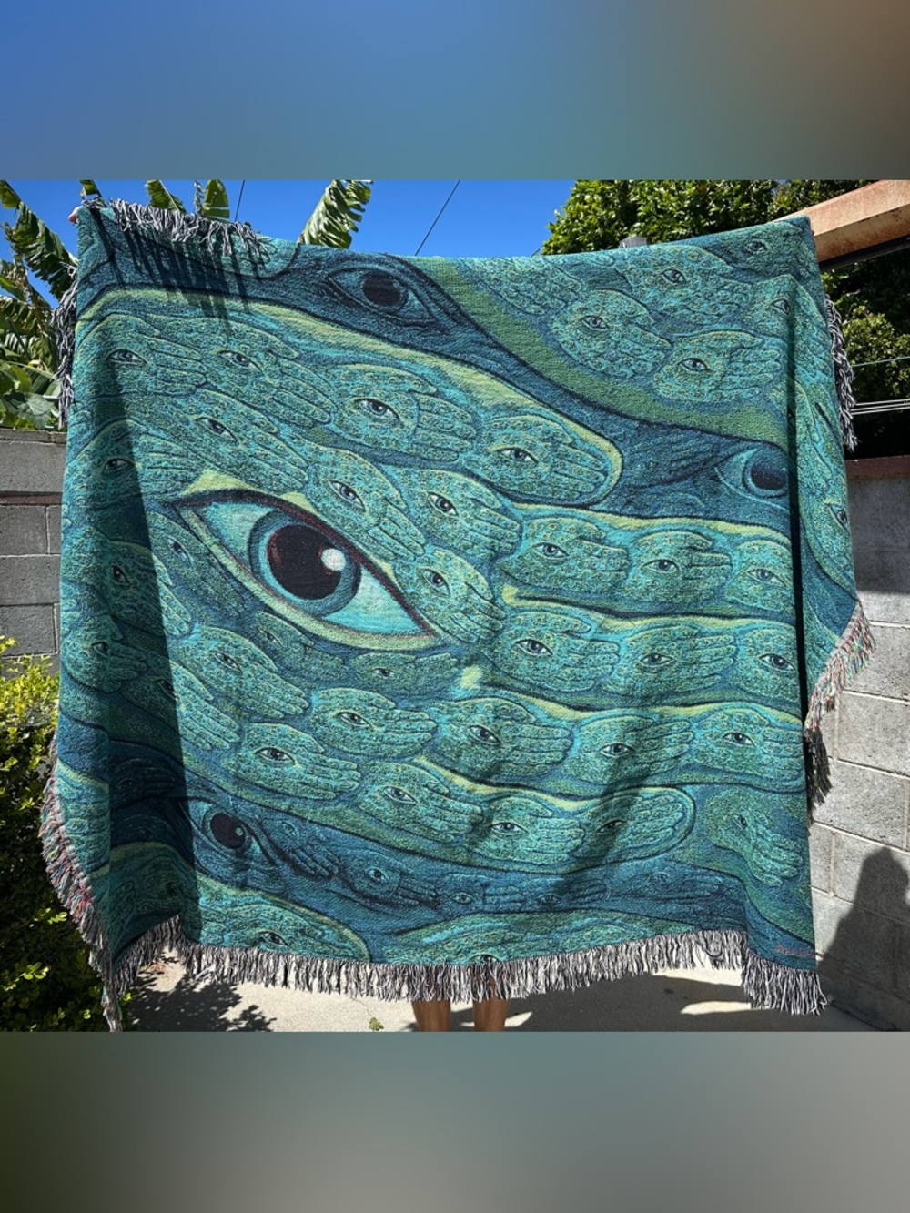 Alex Grey ‘Green Hand’ 100% Recycled Cotton Psychedelic Woven Blanket - Picture 3 of 6